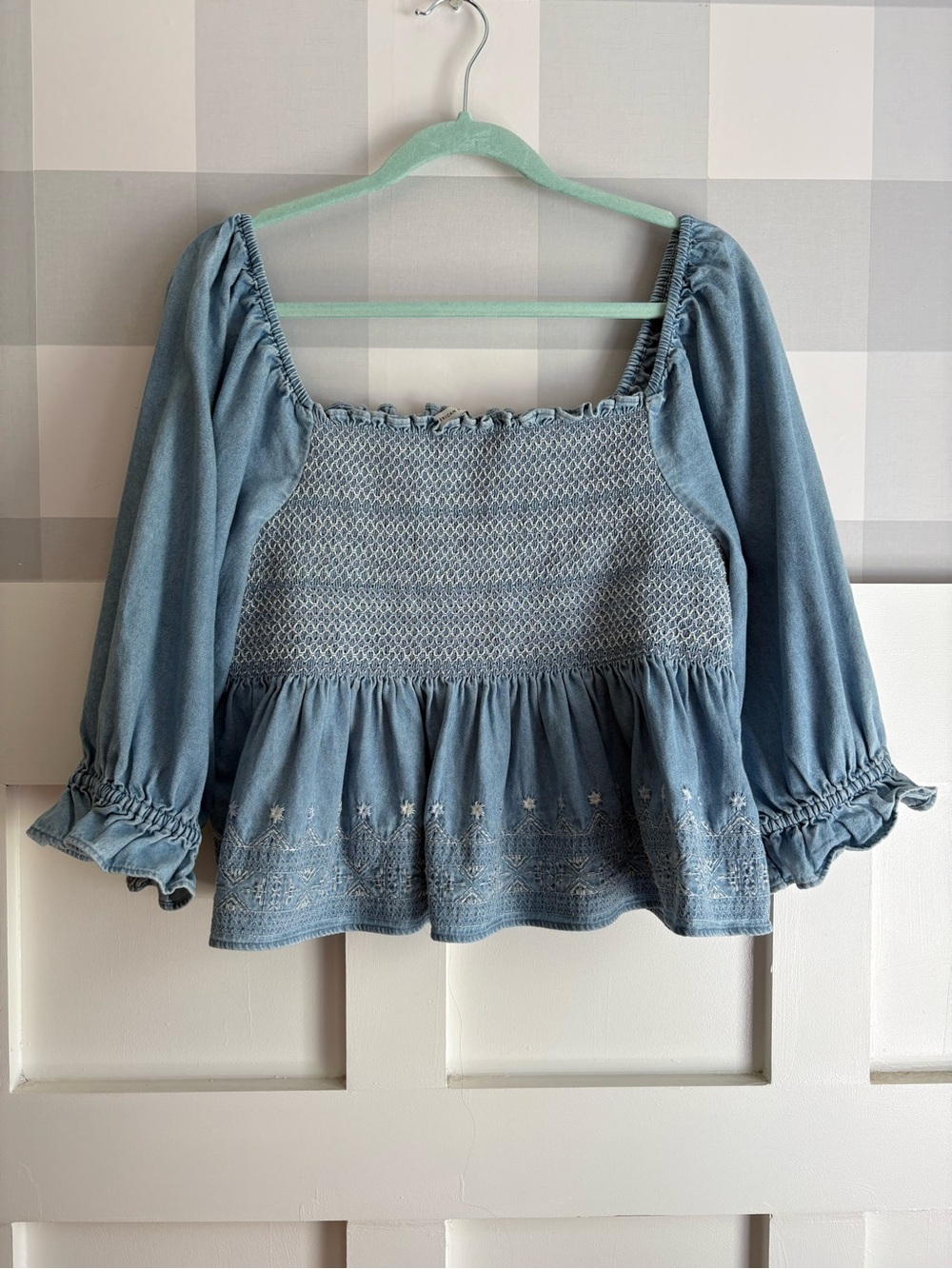 Cotton Light Blue Smocked Peasant Top Large - Picture 5 of 7